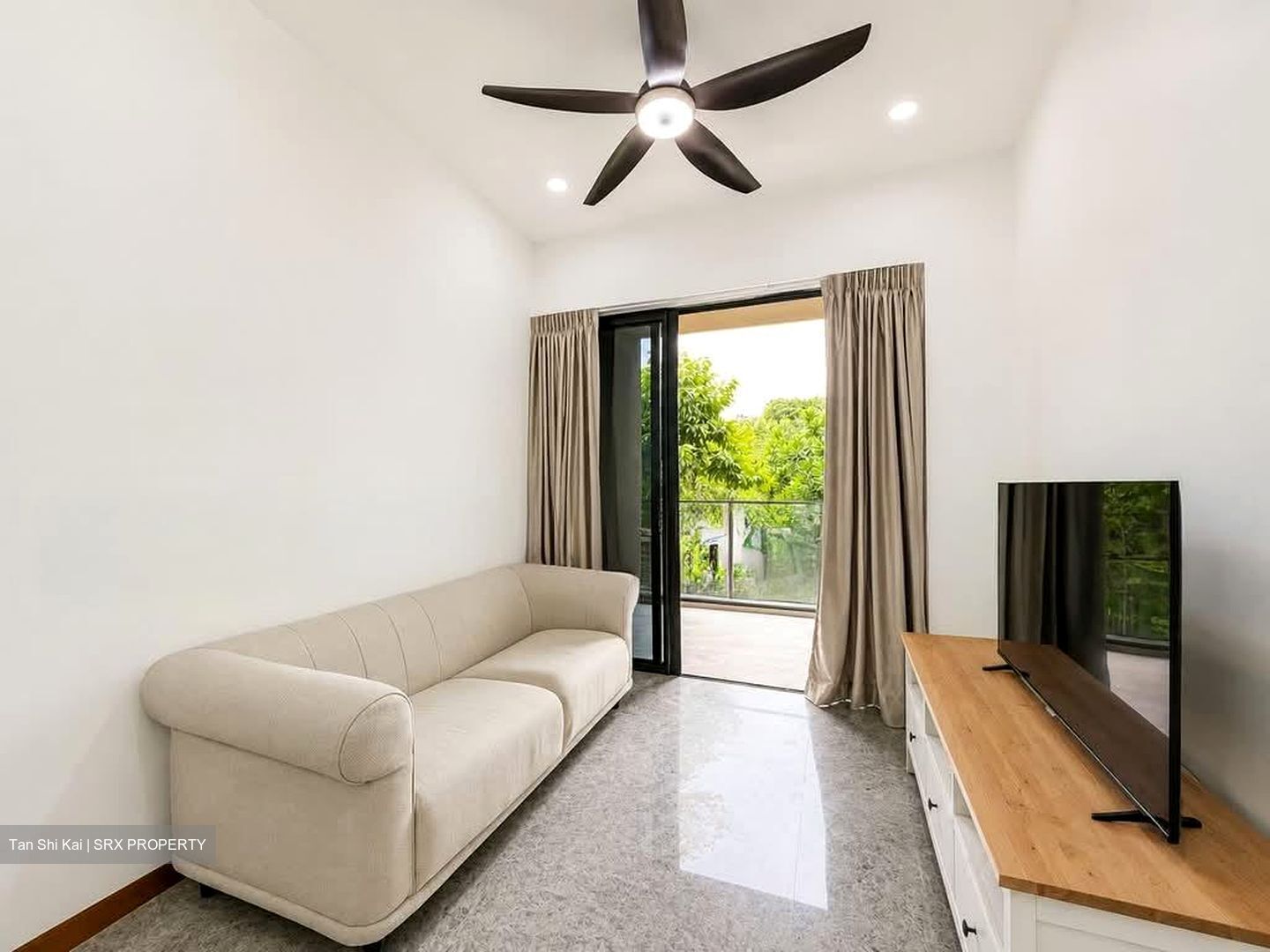 Fourth Avenue Residences (D10), Apartment #569207581